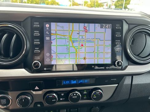 Certified 2023 Toyota Tacoma SR5 AWD/4WD image 22