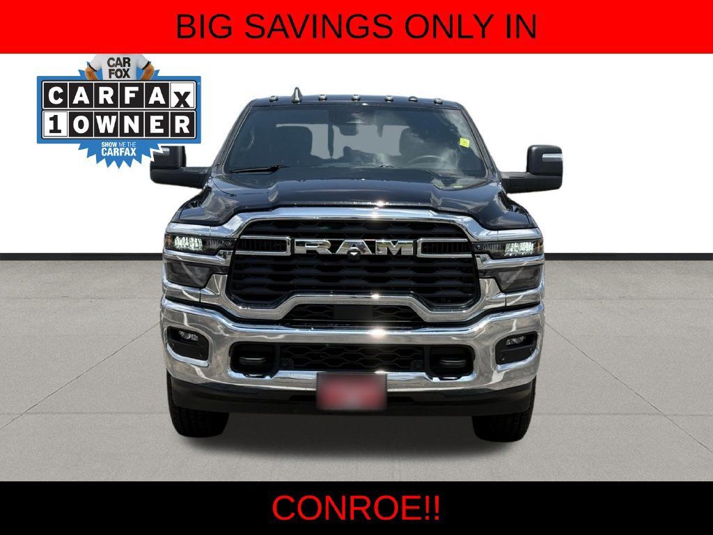 Used 2026 RAM 2500 Tradesman AWD/4WD image 2