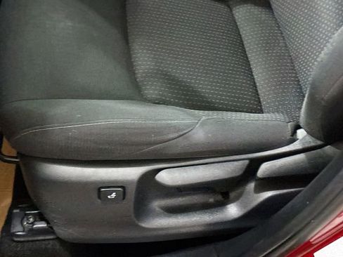 Used 2018 Toyota C-HR XLE image 19