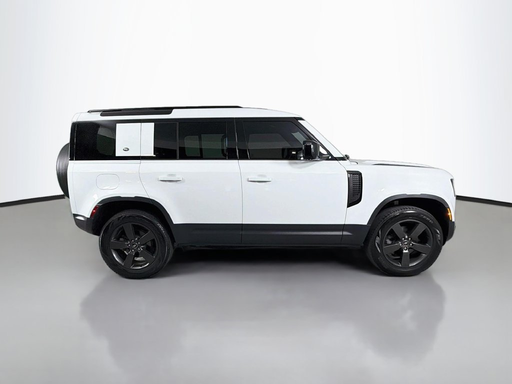 Certified 2023 Land Rover Defender 110 S AWD/4WD image 4