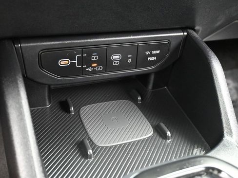 Used 2025 Kia K4 EX image 25