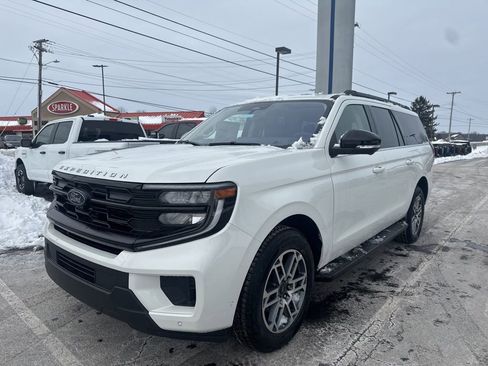 New 2025 Ford Expedition Max Active image 7