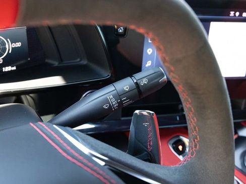 Used 2025 Chevrolet Corvette Z06 w/ Stealth Interior Trim Package RWD image 30