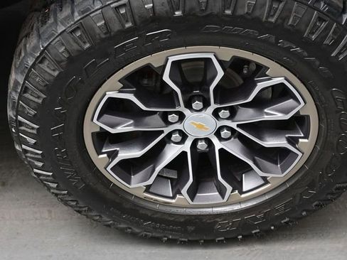 Used 2018 Chevrolet Colorado ZR2 image 29