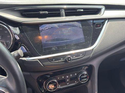 Used 2023 Buick Encore GX Essence w/ Experience Buick Package FWD image 17