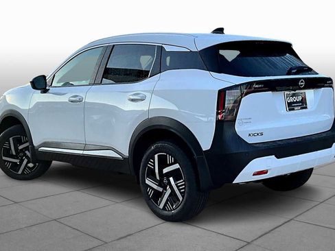 New 2026 Nissan Kicks SV w/ SV Premium Package image 11