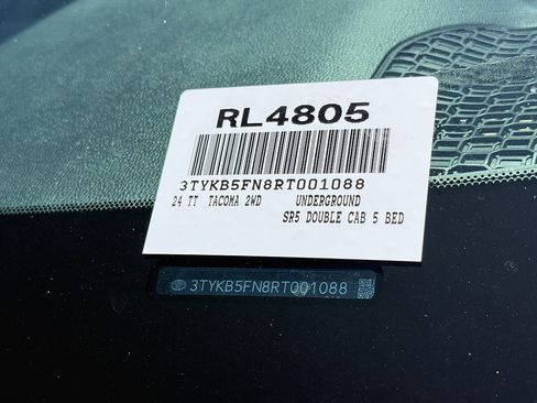Used 2024 Toyota Tacoma SR5 RWD image 8