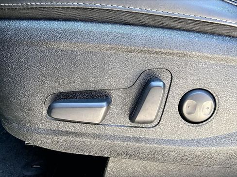 Certified 2024 Kia Telluride S AWD/4WD image 32
