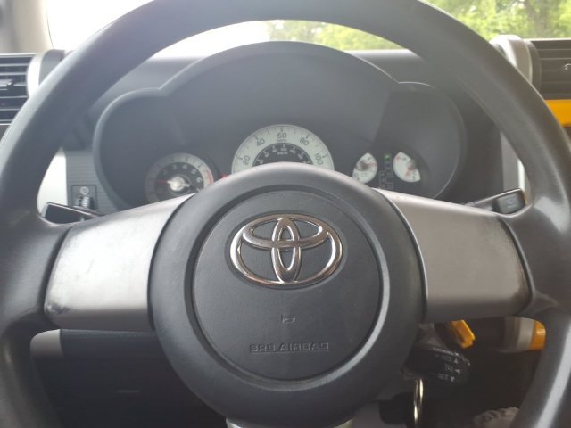 Used 2007 Toyota FJ Cruiser 4WD w/ Convenience Pkg image 16