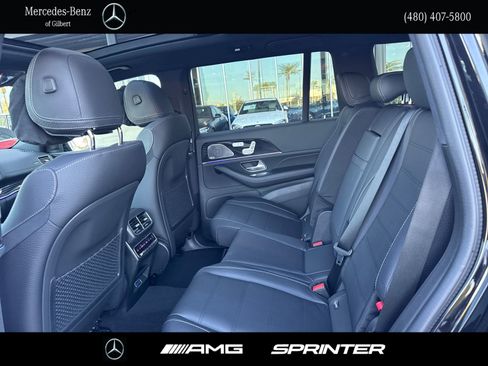 New 2026 Mercedes-Benz GLS 580 4MATIC image 18