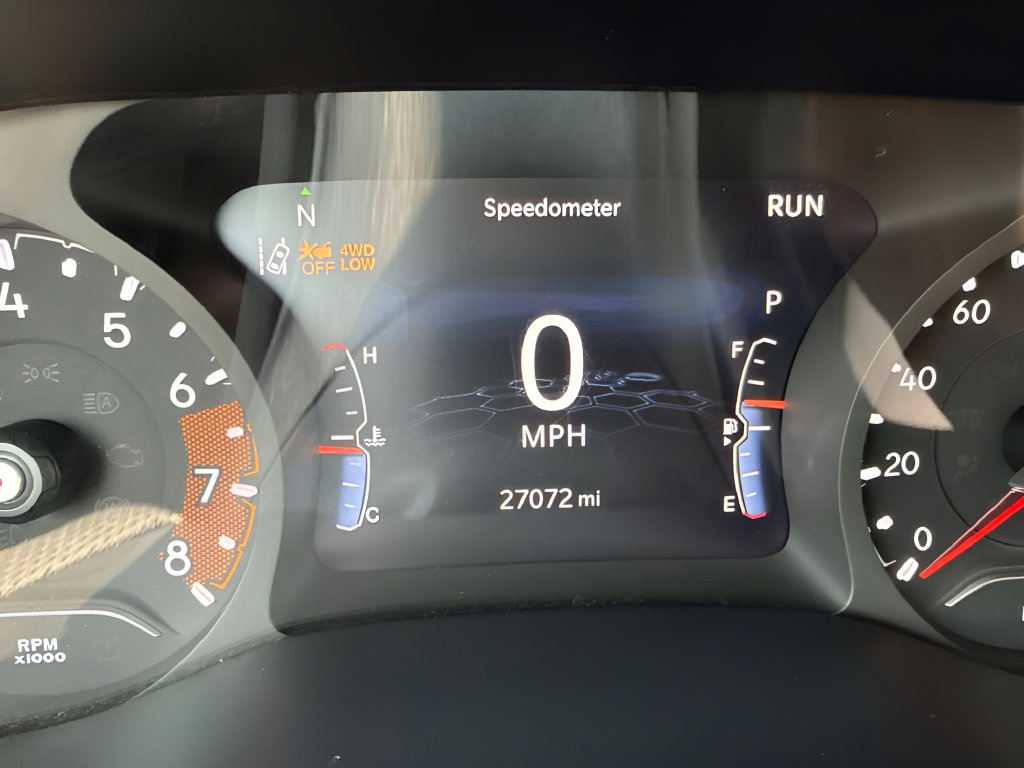 Used 2023 Jeep Compass Trailhawk AWD/4WD image 21