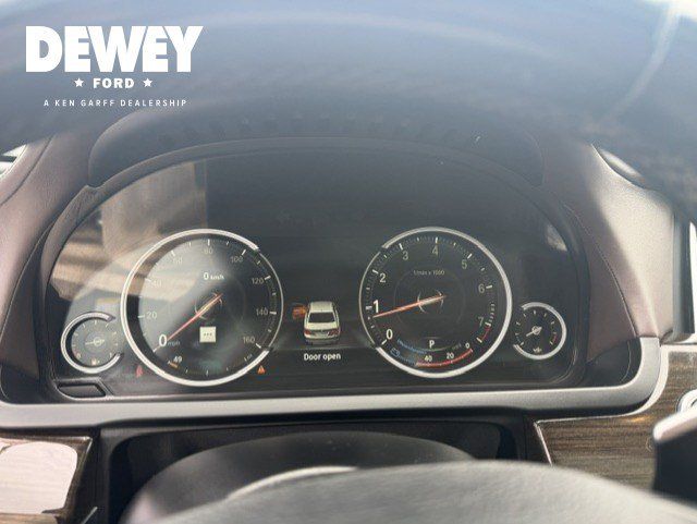 Used 2014 BMW 750Li RWD image 15