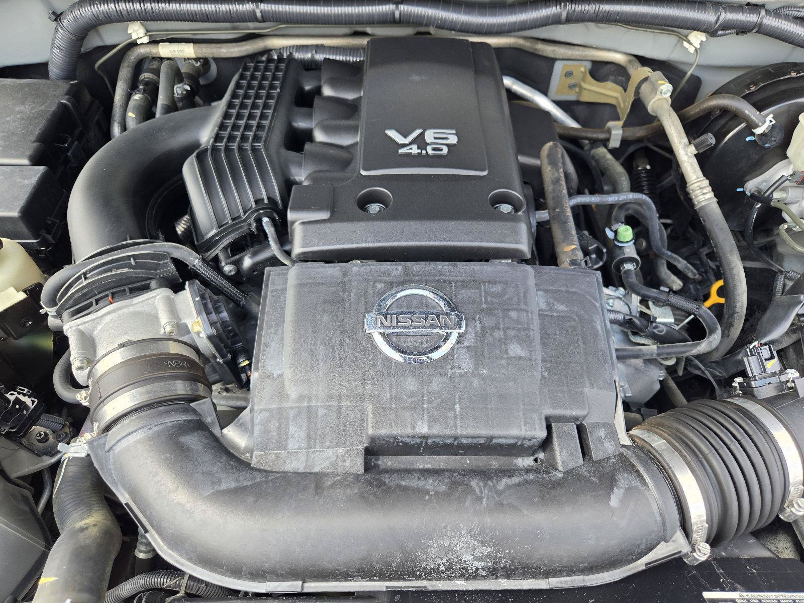 Used 2014 Nissan Frontier S RWD image 28