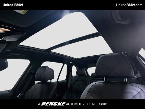 Used 2025 BMW X5 xDrive50e w/ M Sport Package AWD/4WD image 19