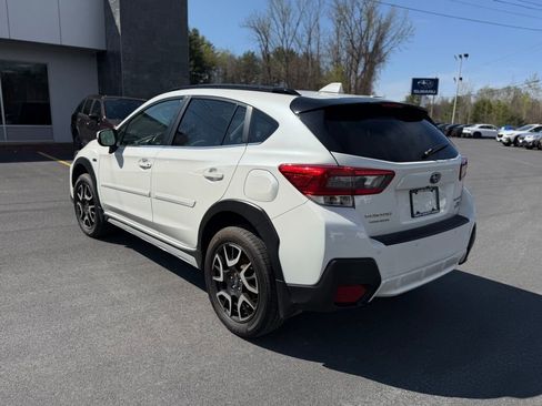 Certified 2023 Subaru Crosstrek Hybrid w/ Moonroof Package w/Navigation AWD/4WD image 5