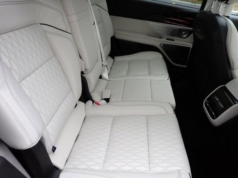 New 2026 Lincoln Nautilus Black Label image 14