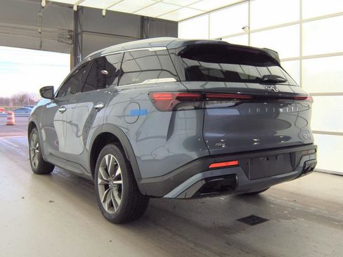 Used 2023 INFINITI QX60 Luxe image 3