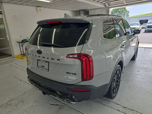 Used 2021 Kia Telluride SX w/ SX Prestige Package AWD/4WD image 5