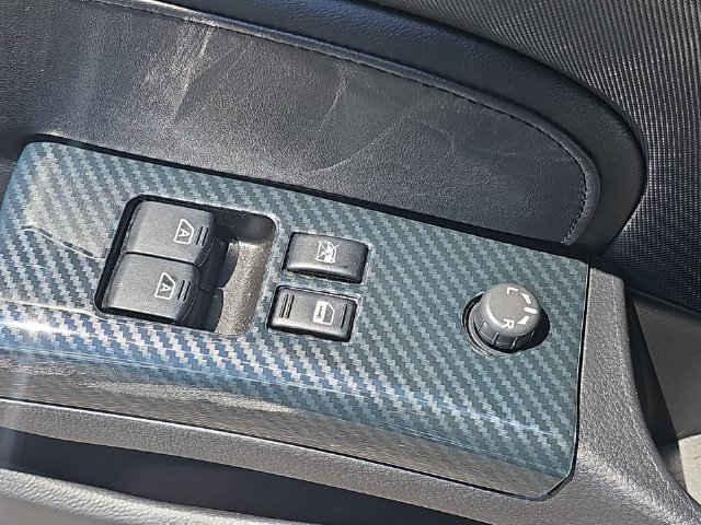 Used 2006 Nissan 350Z Grand Touring RWD image 32