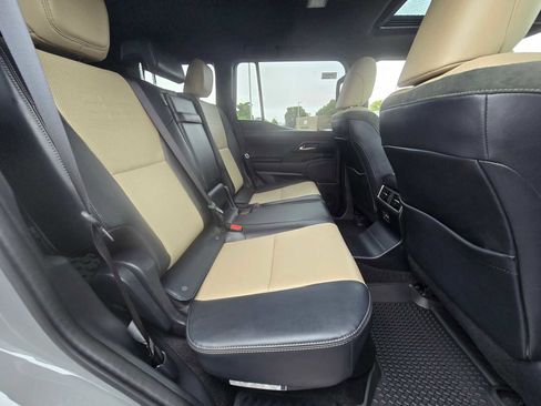 New 2026 Lexus GX 550 AWD/4WD image 12