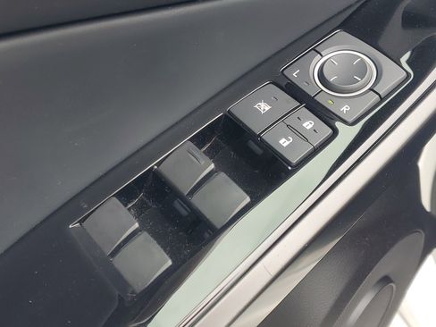 Used 2023 Lexus IS 300 w/ Comfort Package image 20