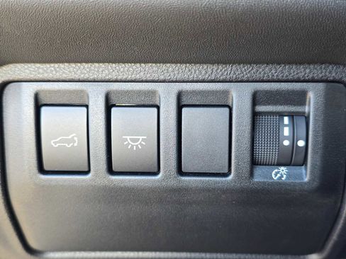 Used 2026 Subaru Ascent Limited w/ Popular Package #1 image 27