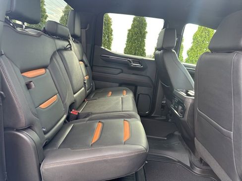 Used 2023 GMC Sierra 1500 AT4 w/ Technology Package image 41