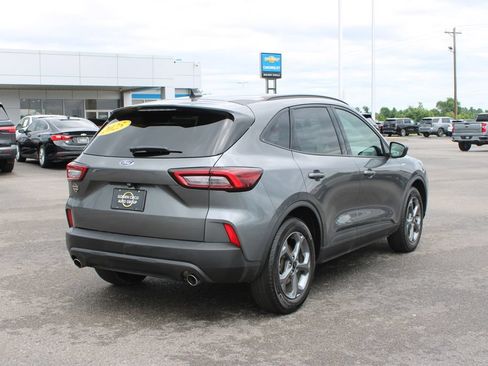 Used 2025 Ford Escape ST-Line FWD image 9