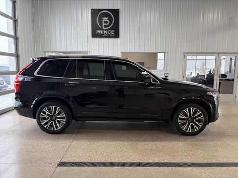 Used 2020 Volvo XC90 T5 Momentum image 5