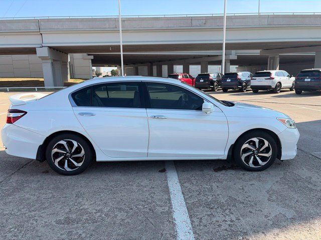 Used 2017 Honda Accord EX-L image 6