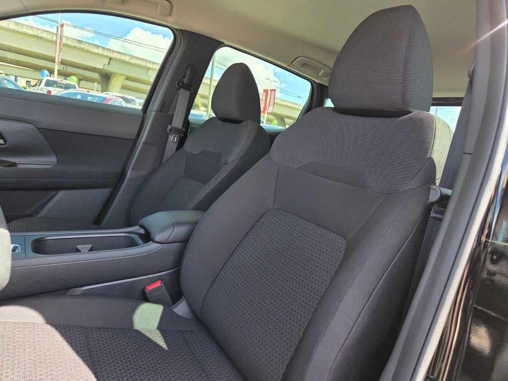 Used 2026 Nissan Kicks S FWD image 11