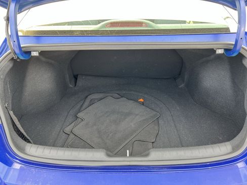 Used 2023 Hyundai Elantra SEL image 32