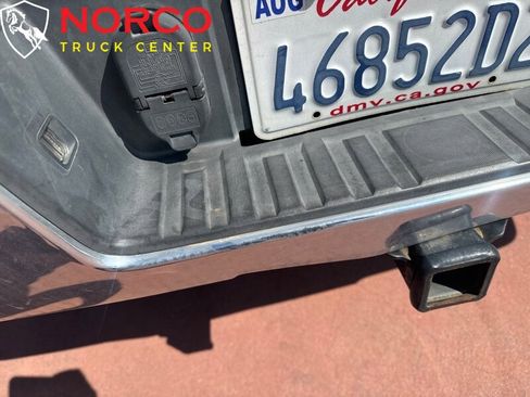 Used 2016 Chevrolet Silverado 1500 LT w/ All Star Edition image 10