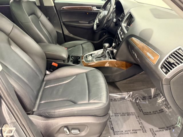 Used 2016 Audi Q5 2.0T Premium Plus w/ Technology Package AWD/4WD image 18