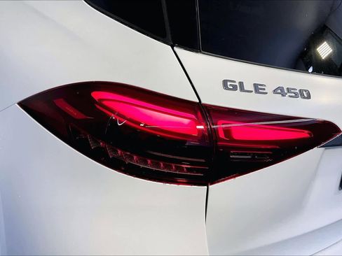 New 2026 Mercedes-Benz GLE 450 4MATIC image 5