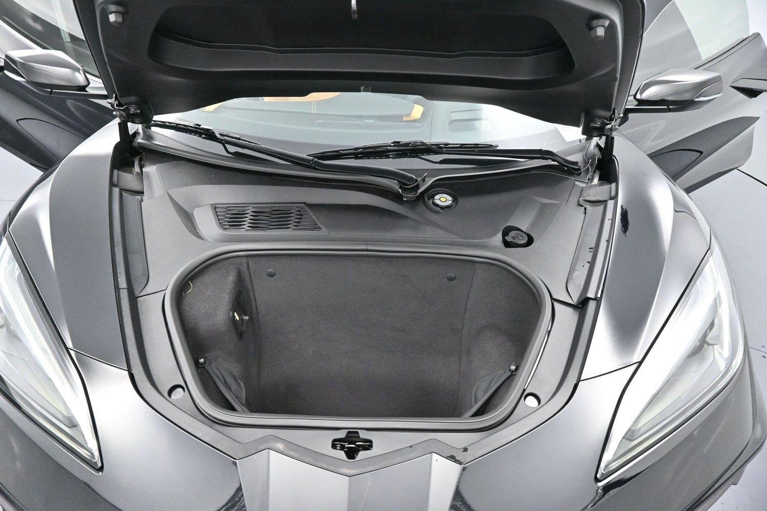 Used 2021 Chevrolet Corvette Stingray Premium Conv w/ Z51 Performance Package RWD image 40