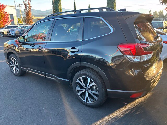 Used 2024 Subaru Forester Limited AWD/4WD image 3