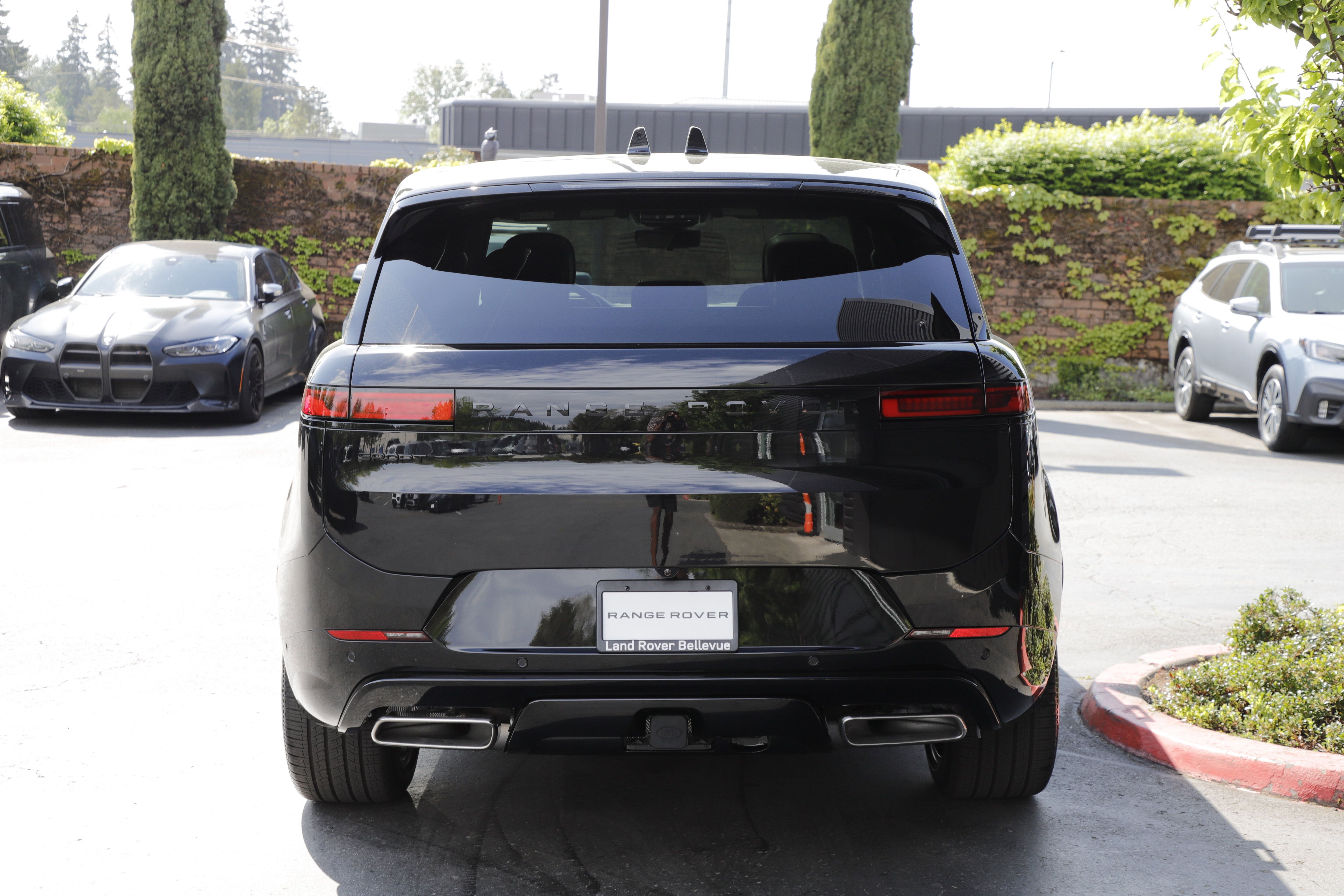 New 2026 Land Rover Range Rover Sport Dynamic SE AWD/4WD image 5