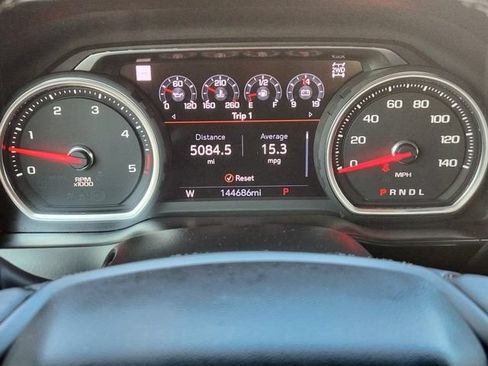 Used 2020 Chevrolet Silverado 3500 High Country w/ Technology Package AWD/4WD image 14