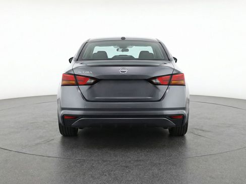 Used 2025 Nissan Altima 2.5 SV image 7