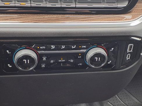 New 2026 Chevrolet Silverado 1500 LT w/ Safety Package image 17