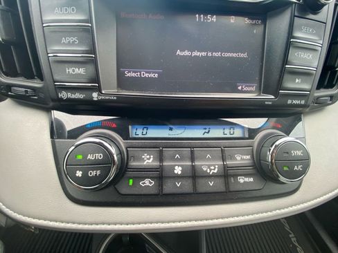 Used 2017 Toyota RAV4 XLE w/ Plus Special Value Package AWD/4WD image 17