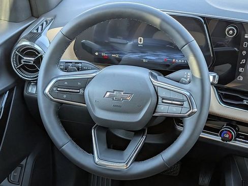 New 2026 Chevrolet Equinox ACTIV image 15