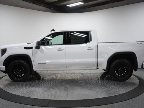 New 2026 GMC Sierra 1500 Elevation image 4