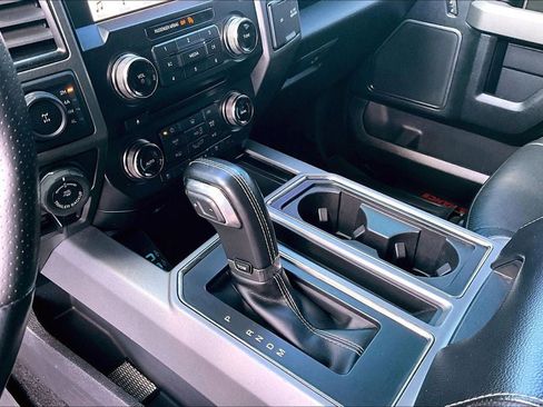 Used 2018 Ford F150 Raptor w/ Equipment Group 802A Luxury image 17