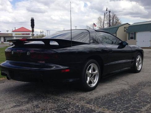Used 1998 Pontiac Firebird Formula RWD image 8