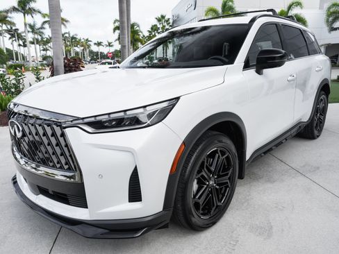 Certified 2026 INFINITI QX60 Sport w/ Dark Cargo Package AWD/4WD image 4