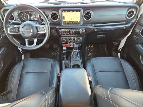 Used 2023 Jeep Wrangler Rubicon w/ Cold Weather Group image 15