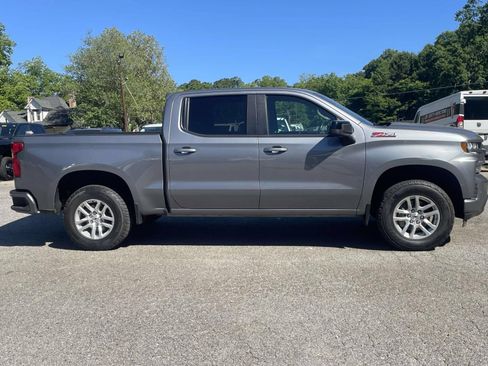 Used 2021 Chevrolet Silverado 1500 RST AWD/4WD image 2