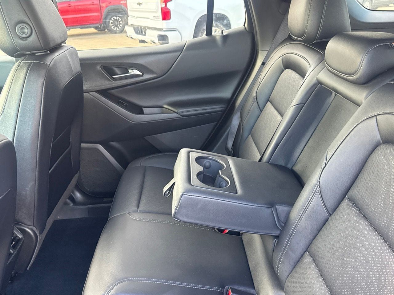 Used 2025 Chevrolet Equinox LT w/ Convenience Package II FWD image 39